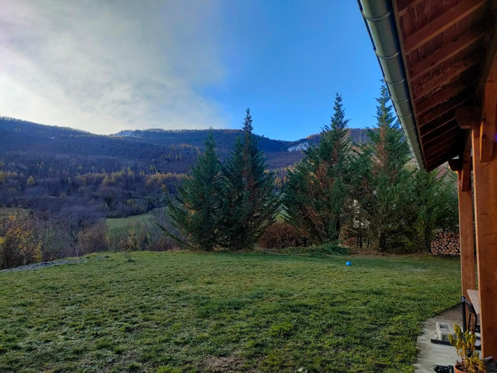 Au Toit Des 4 Saisons Villa Venterol Kültér fotó