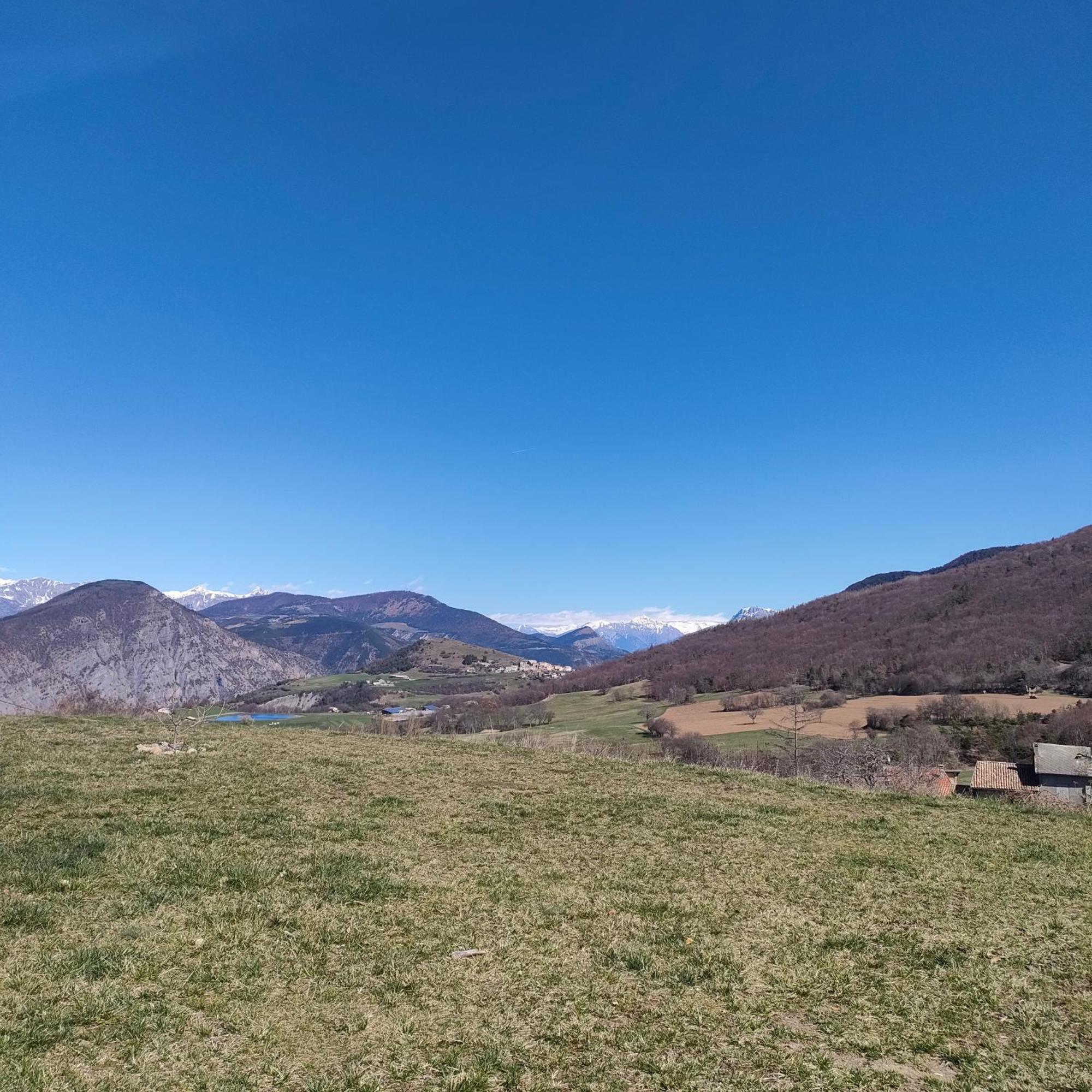 Au Toit Des 4 Saisons Villa Venterol Kültér fotó